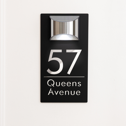 LumaPlaque™ – Plaque de maison solaire