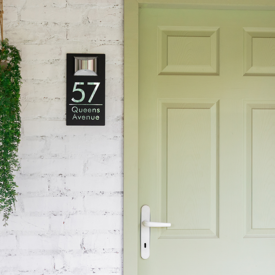 LumaPlaque™ – Plaque de maison solaire